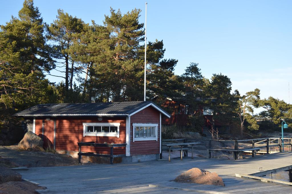 Hotel Vuosnaisten Meriasema Kustavi Zimmer foto